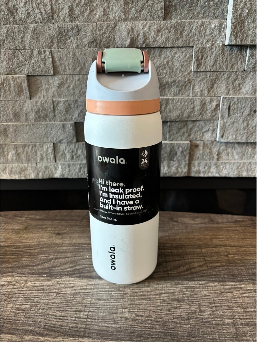 owala - Picture 2 of 3